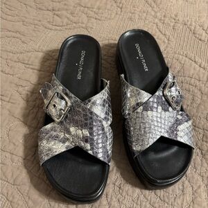 Donald J. Pliner leather snake print sandals.
EUC adjustable strap. See photos.